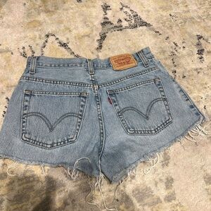 Levi Jean Shorts